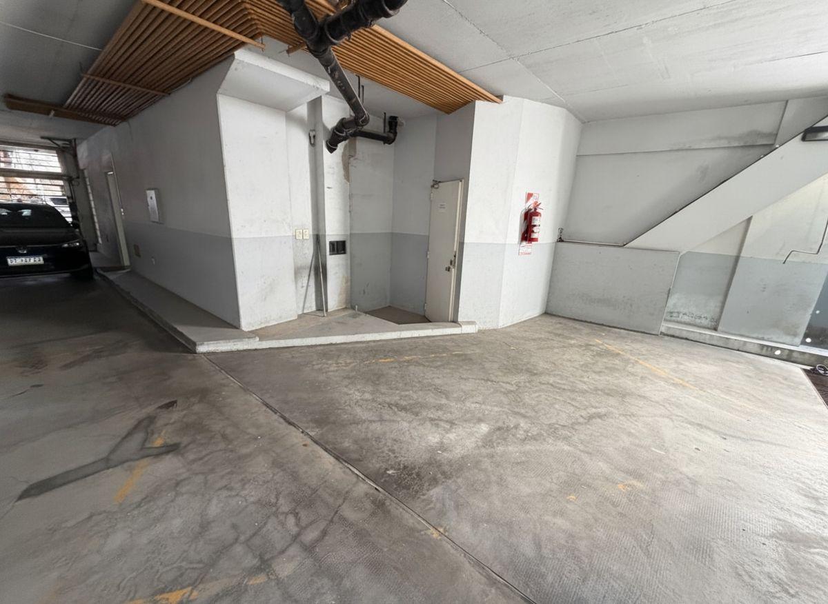 Foto de VENTA SEMIPISO CON BALCÓN Y COCHERA EN BELGRANO, imagen 4