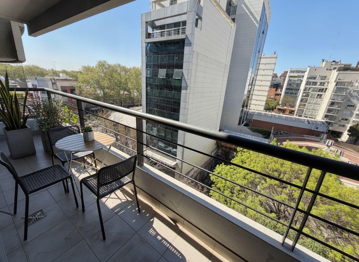 Foto de VENTA SEMIPISO CON BALCÓN Y COCHERA EN BELGRANO, imagen 2