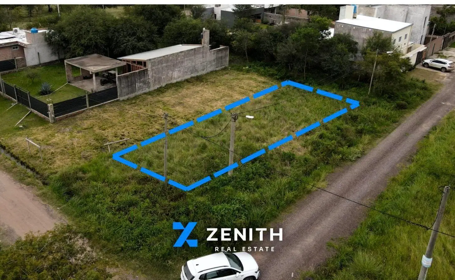 VENTA TERRENO ZONA NORTE EN ESQUINA 300 M2 2