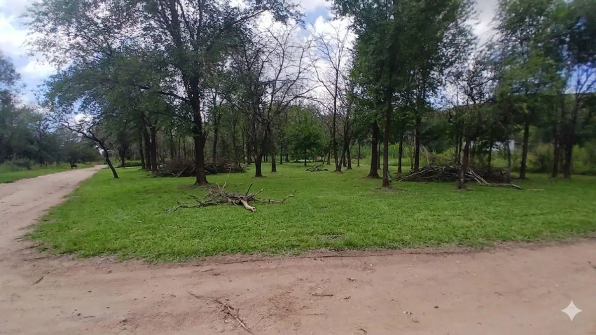 SE VENDE LOTE DE 684 M2 EN CERRO DE ORO 5
