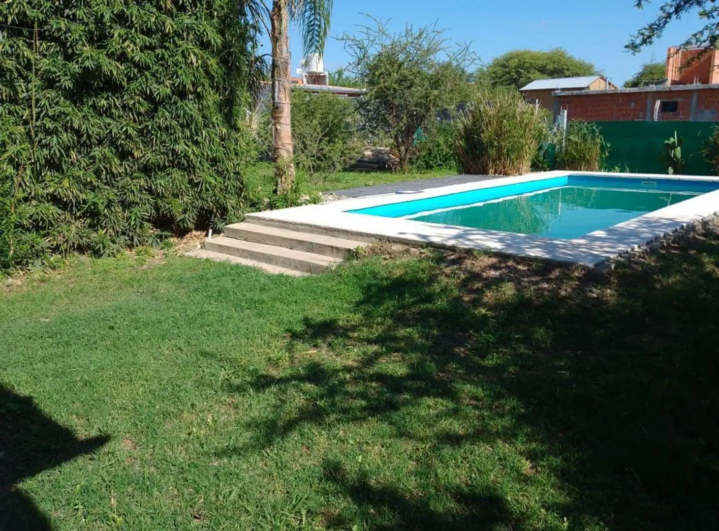 ALQUILER CASA AMOBLADA PATIO Y PILETA EN ANISACATE 3
