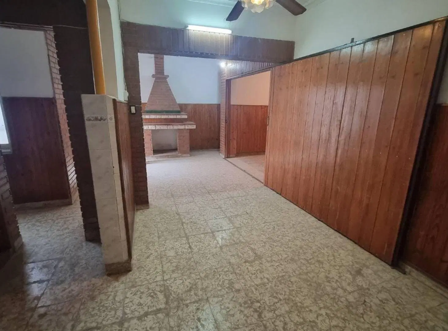 SE VENDE CASA DE 2 DORMITORIOS EN B GENERAL BUSTOS 5