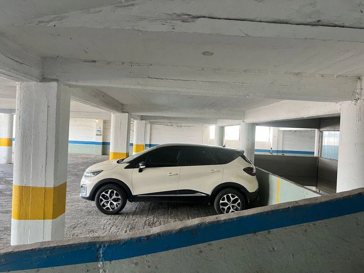 VENTA DE COCHERAS EN EL CENTRO FRENTE A EPEC 4