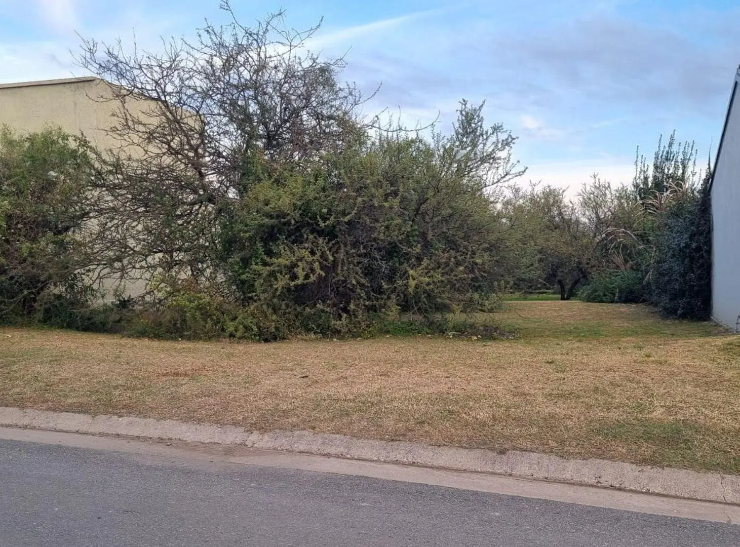 SE VENDE LOTE 525M2 LAS CAÑITAS BARRIO PRIVADO 3