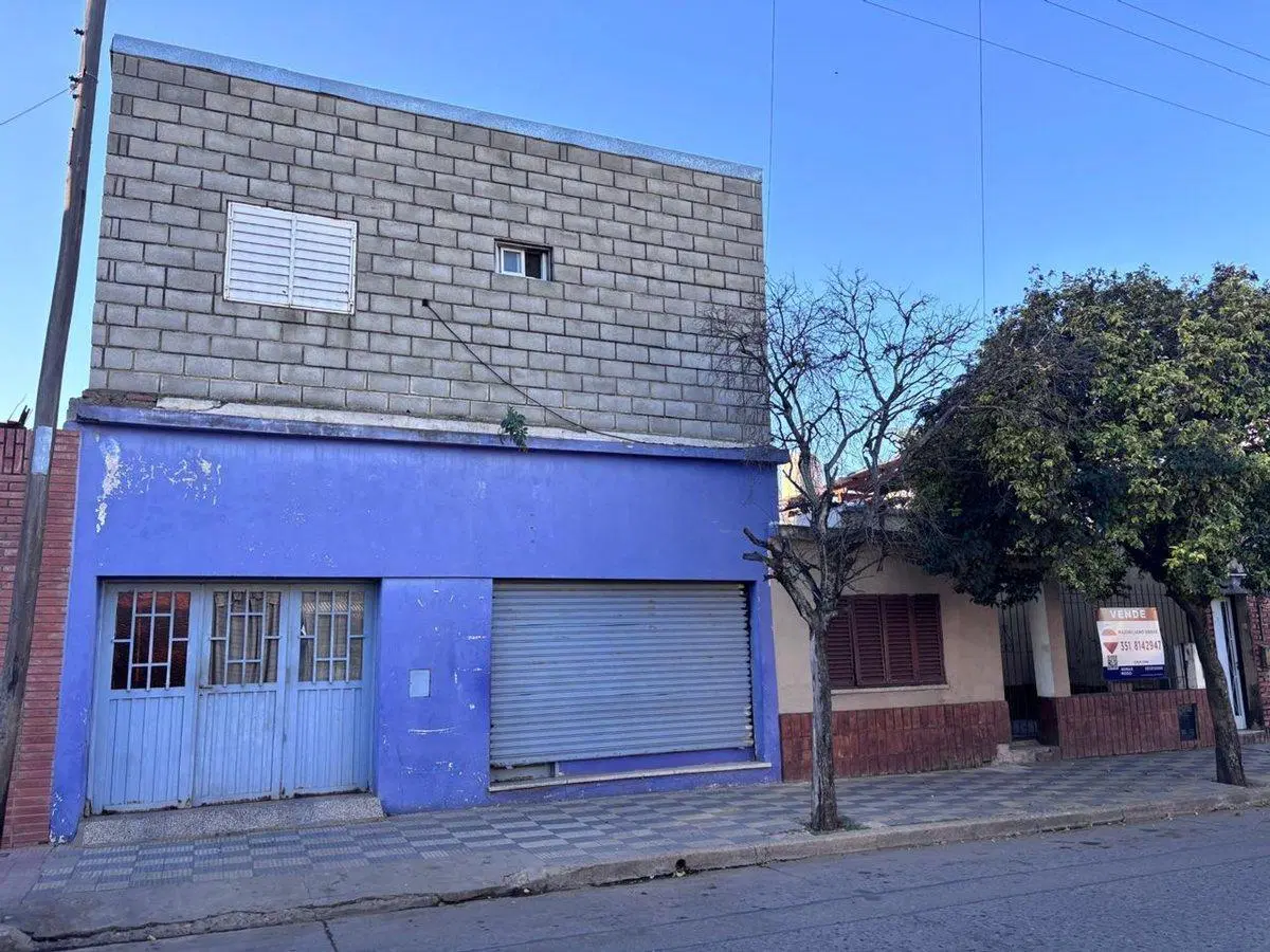 SE VENDE CASA + DEPARTAMENTO +  LOCAL B YOFRE SUR 2