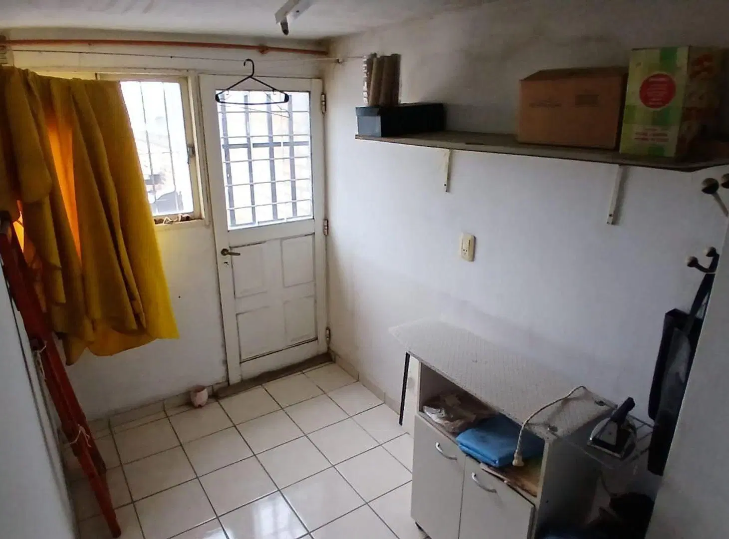 SE VENDE CASA + DEPARTAMENTO + LOCAL B VILLA ADELA 4