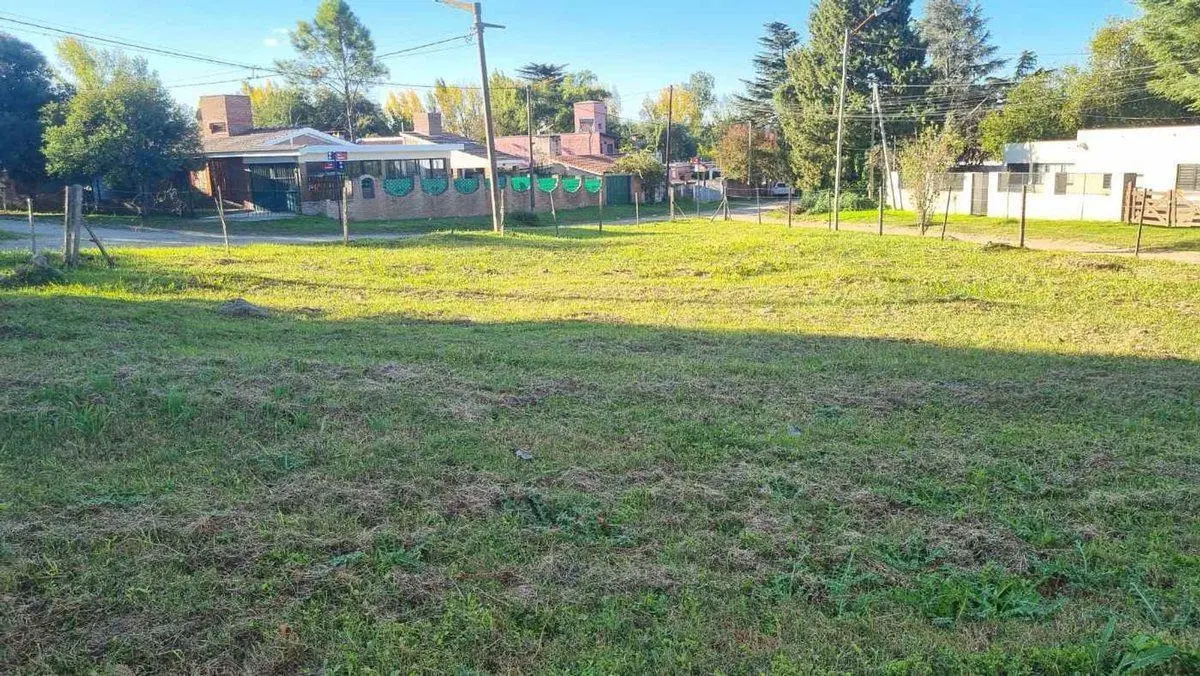 SE VENDE LOTE 545M2 B PLAYAS DE ORO CON ESCRITURA 2
