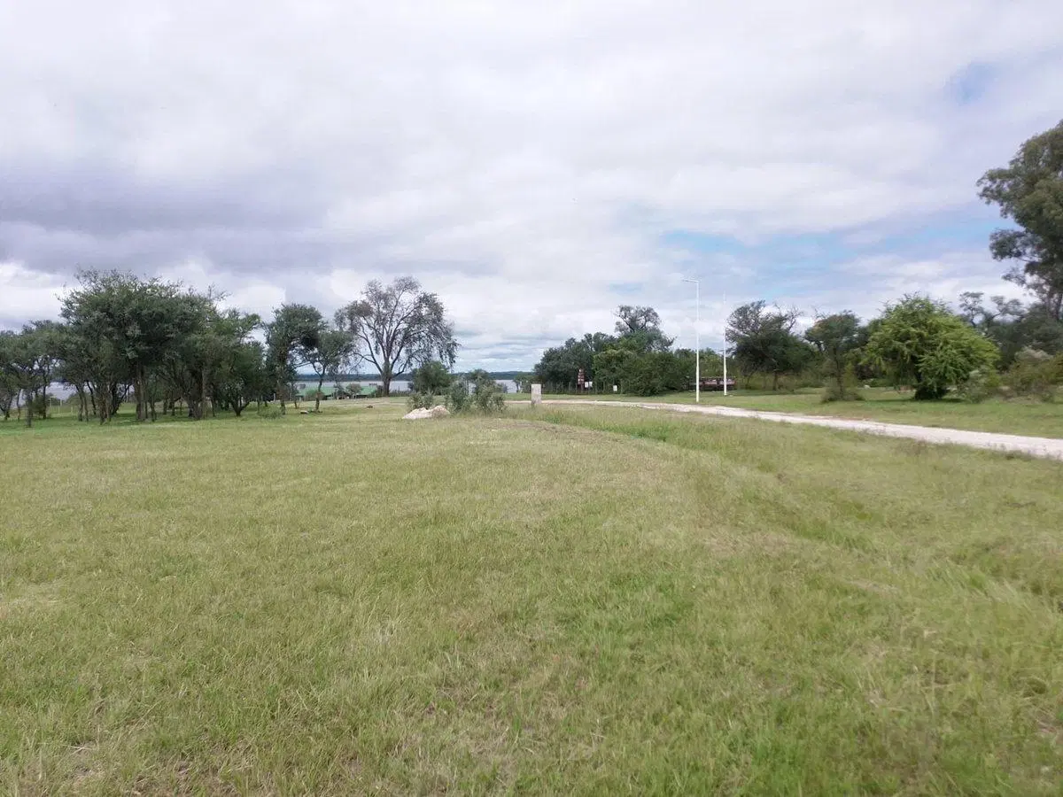 VENTA LOTE 678M2 CON ESCRITURA ALTOS DE LA RIVIERA 2