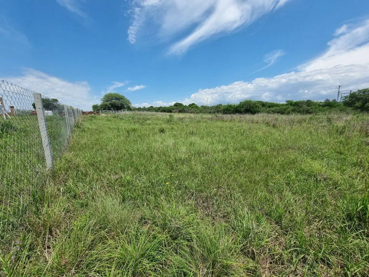 SE VENDE TERRENO DE 300M2 EN VILLA ANISACATE 3