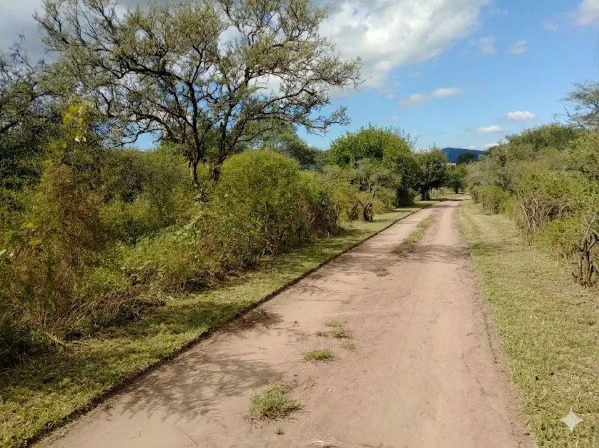 SE VENDE LOTE DE 532 M2 EN SANTA MONICA 3