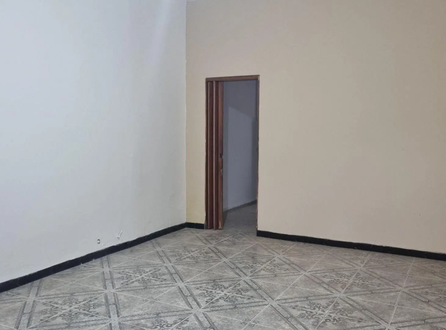 SE VENDE CASA DE 2 DORMITORIOS EN B GENERAL BUSTOS 4