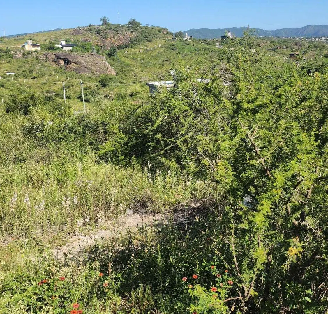 VENTA TERRENO 830 m2 CON ESCRITURA ESTANCIA VIEJA 4