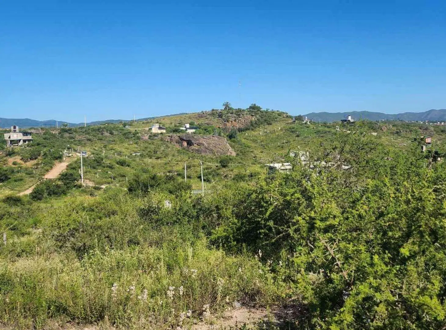 VENTA TERRENO 830 m2 CON ESCRITURA ESTANCIA VIEJA 3