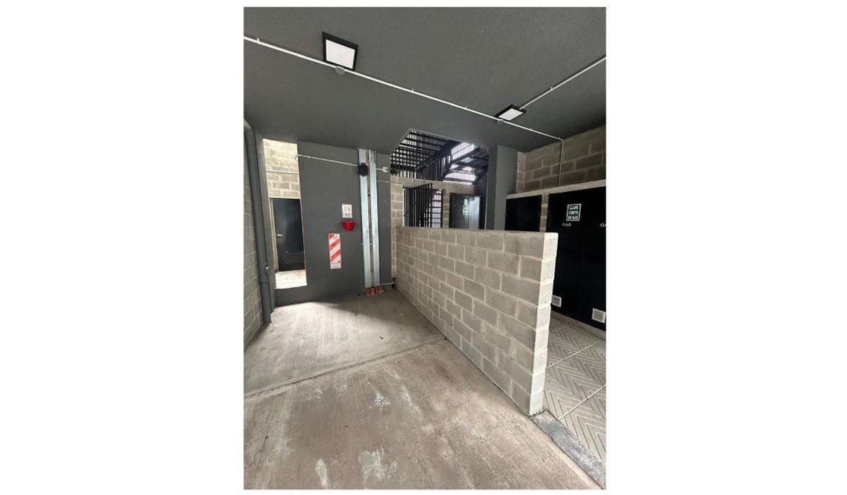 Foto de ALQUILER COCHERAS BARRIO GUEMES ZONA POLO JUDICIAL, imagen 3