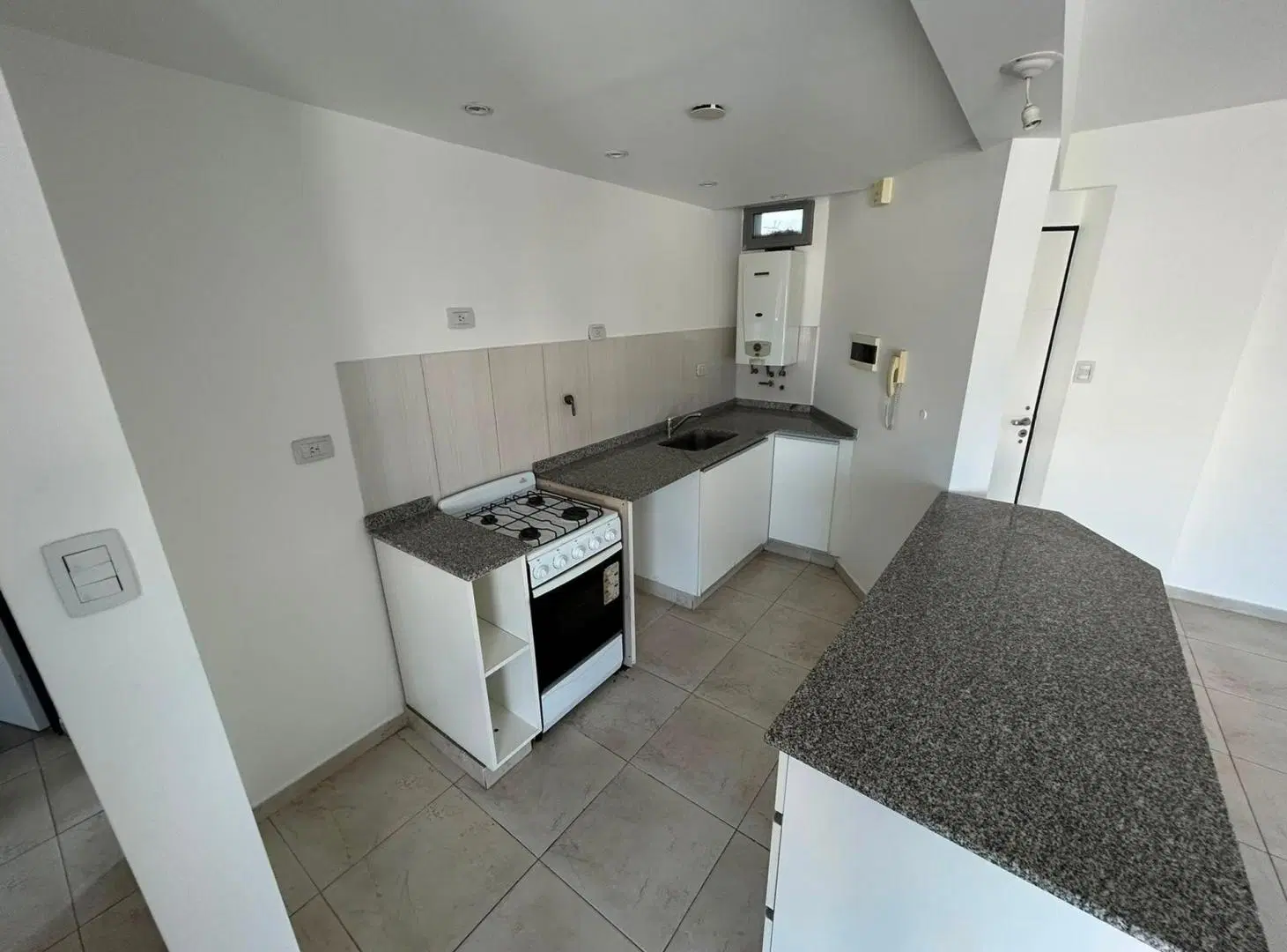 VENTA DEPARTAMENTO 2 DORMITORIOS BARRIO PUEYRREDON 4