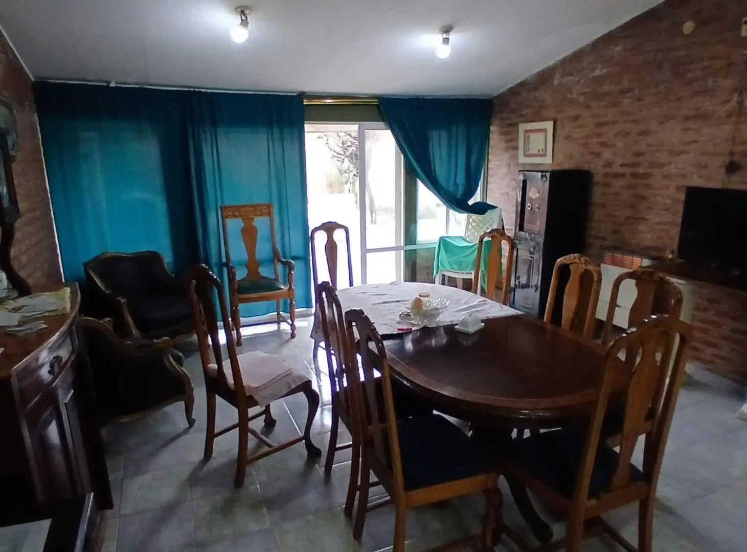 SE VENDE CASA + DEPARTAMENTO + LOCAL B VILLA ADELA 8