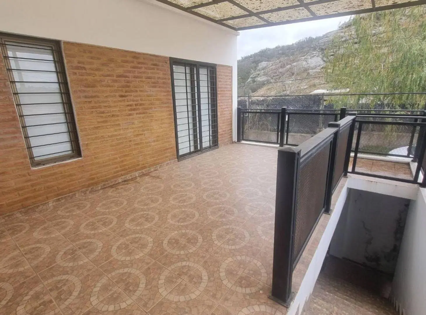 SE VENDE 2 CASA 2 DORMITORIOS C/U VILLA CARLOS PAZ 4