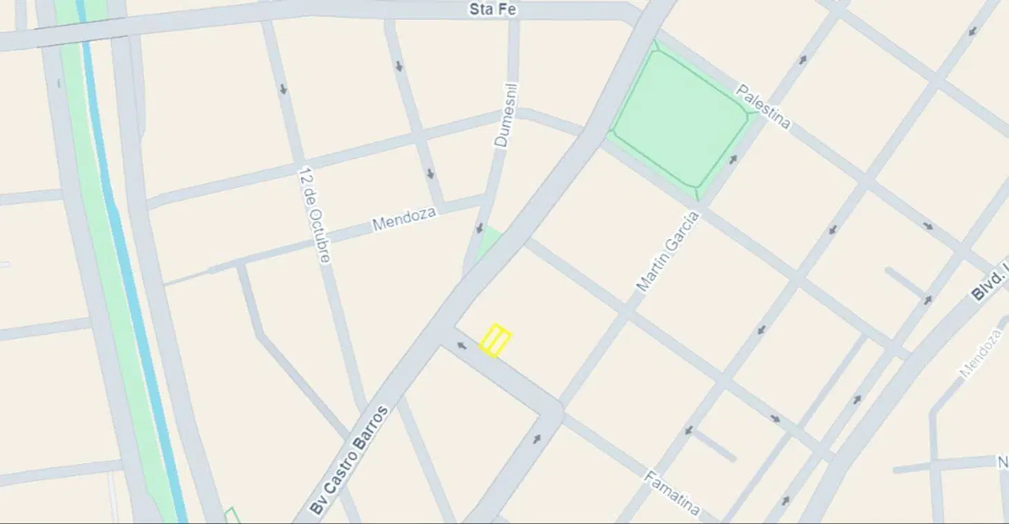 SE VENDEN DOS GALPONES EN BV CASTRO BARROS 4