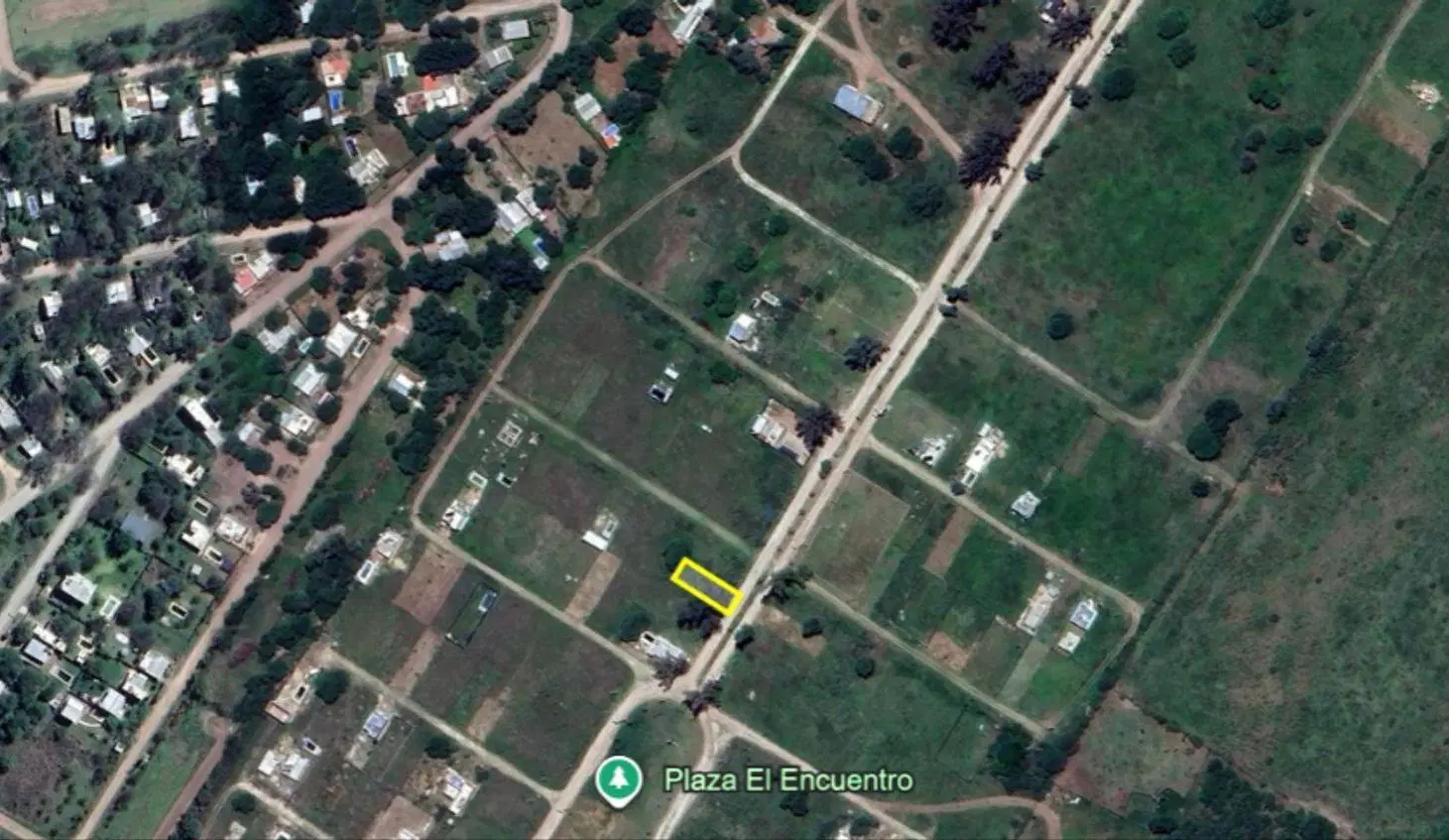 SE VENDE LOTE DE 300M2 EN LOMAS DE ANISACATE 4