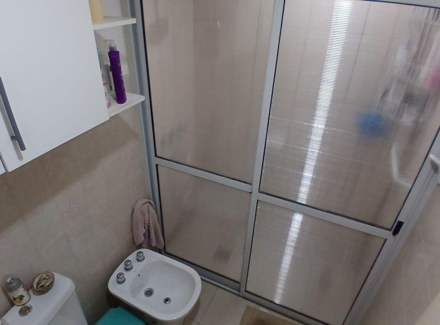 Foto de VENTA CASA 3 DORMITORIOS B° CERRADO LOS BOULEVARES, imagen 2