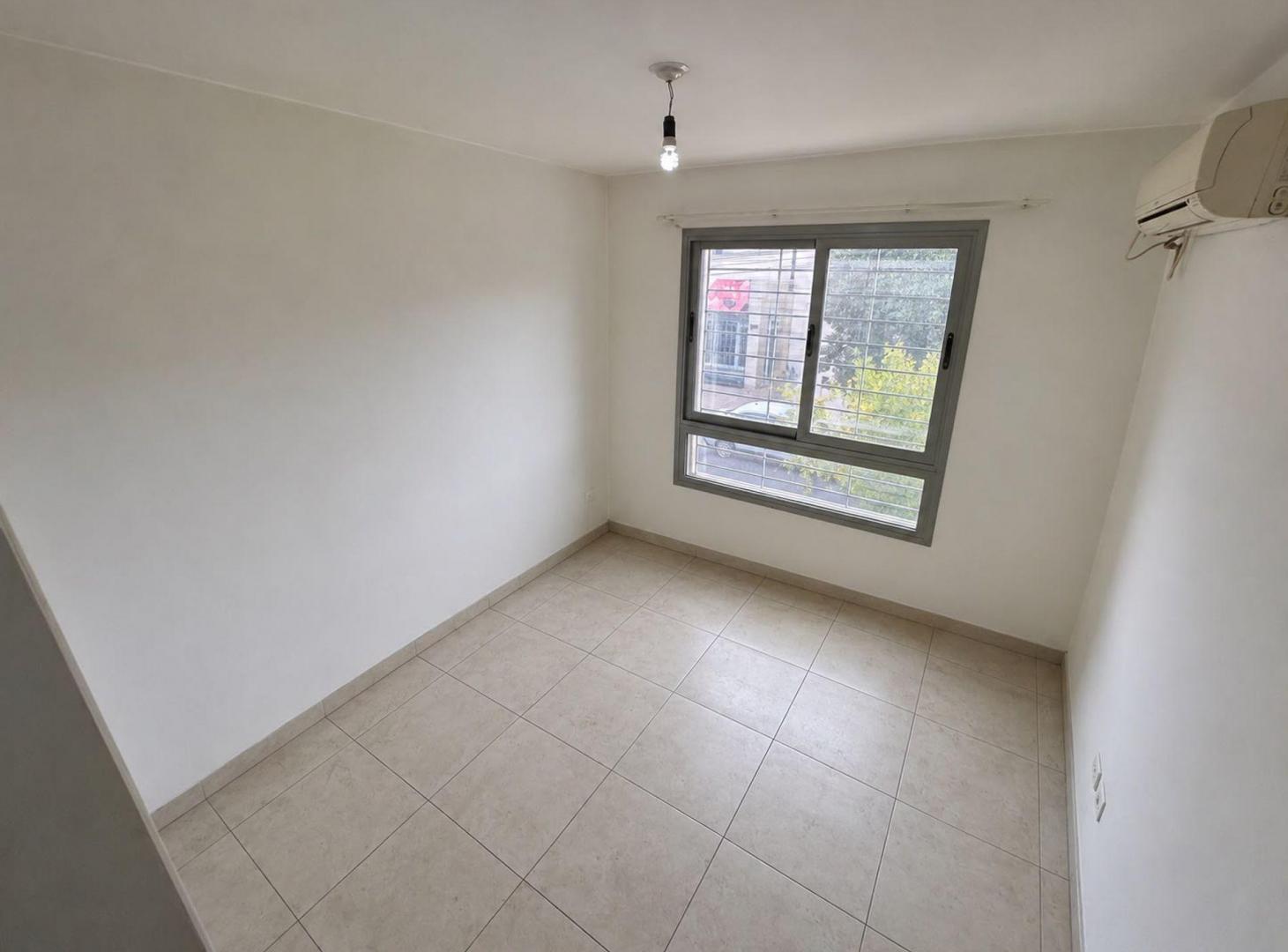 Foto de VENTA DEPARTAMENTO 1 DORMITORIO BARRIO PUEYRREDON, imagen 3