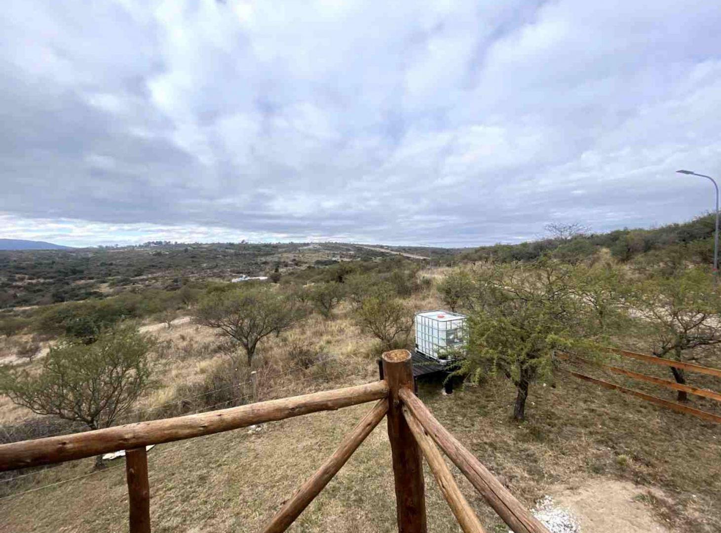 Foto de VENTA CABAÑA MONOAMBIENTE CLUB DE CAMPO LA FALDA!!, imagen 4