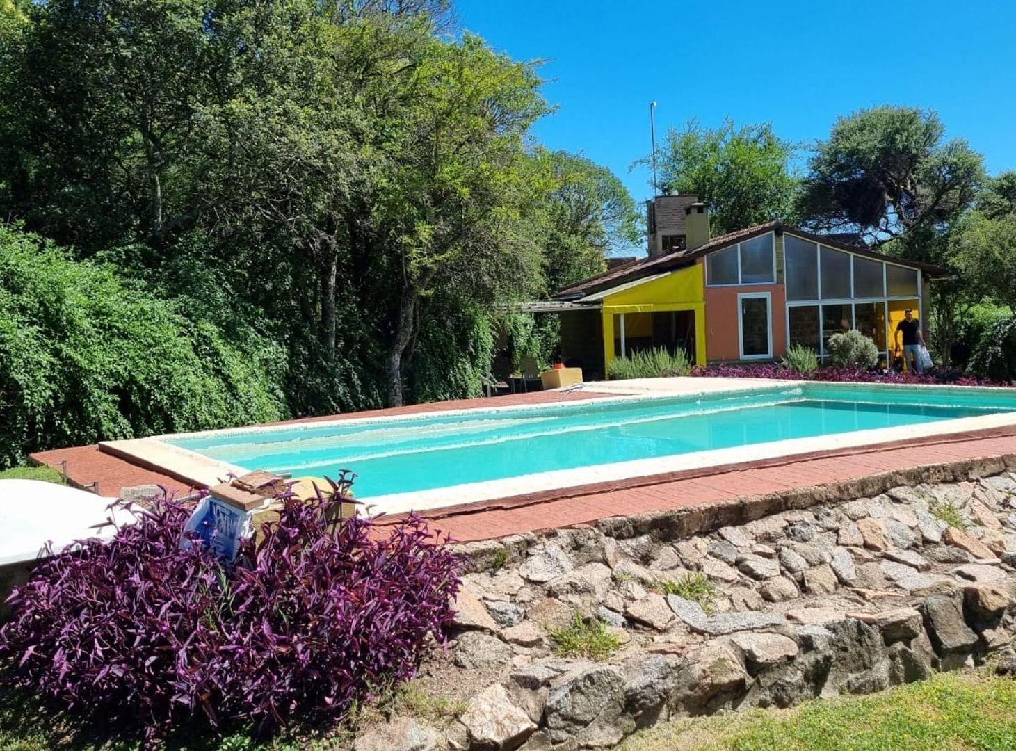 Foto de VENTA 3 CASAS CON 2 PILETA VERTIENTES DE LA GRANJA, imagen 1