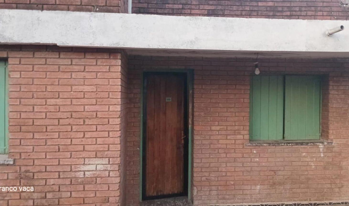 Foto de SE VENDE CASA DE 2 DORMITORIOS EN B° SAN JORGE, imagen 3
