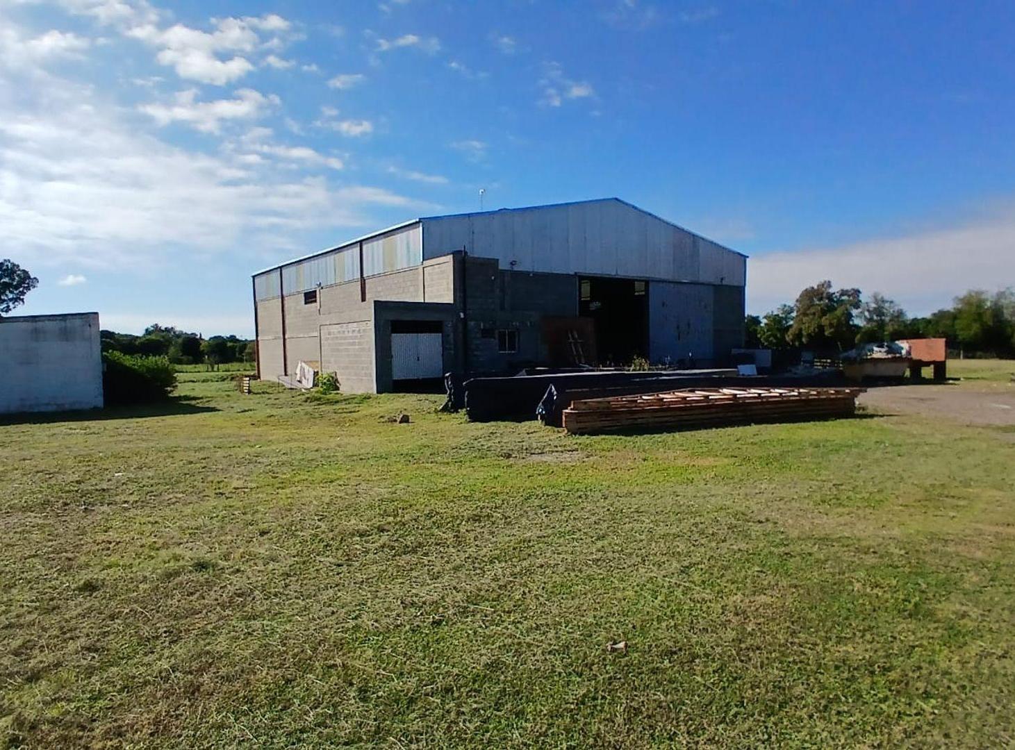 Foto de ALQUILER GALPON CON OFICINA 400M2 EN SAN RAMON, imagen 3