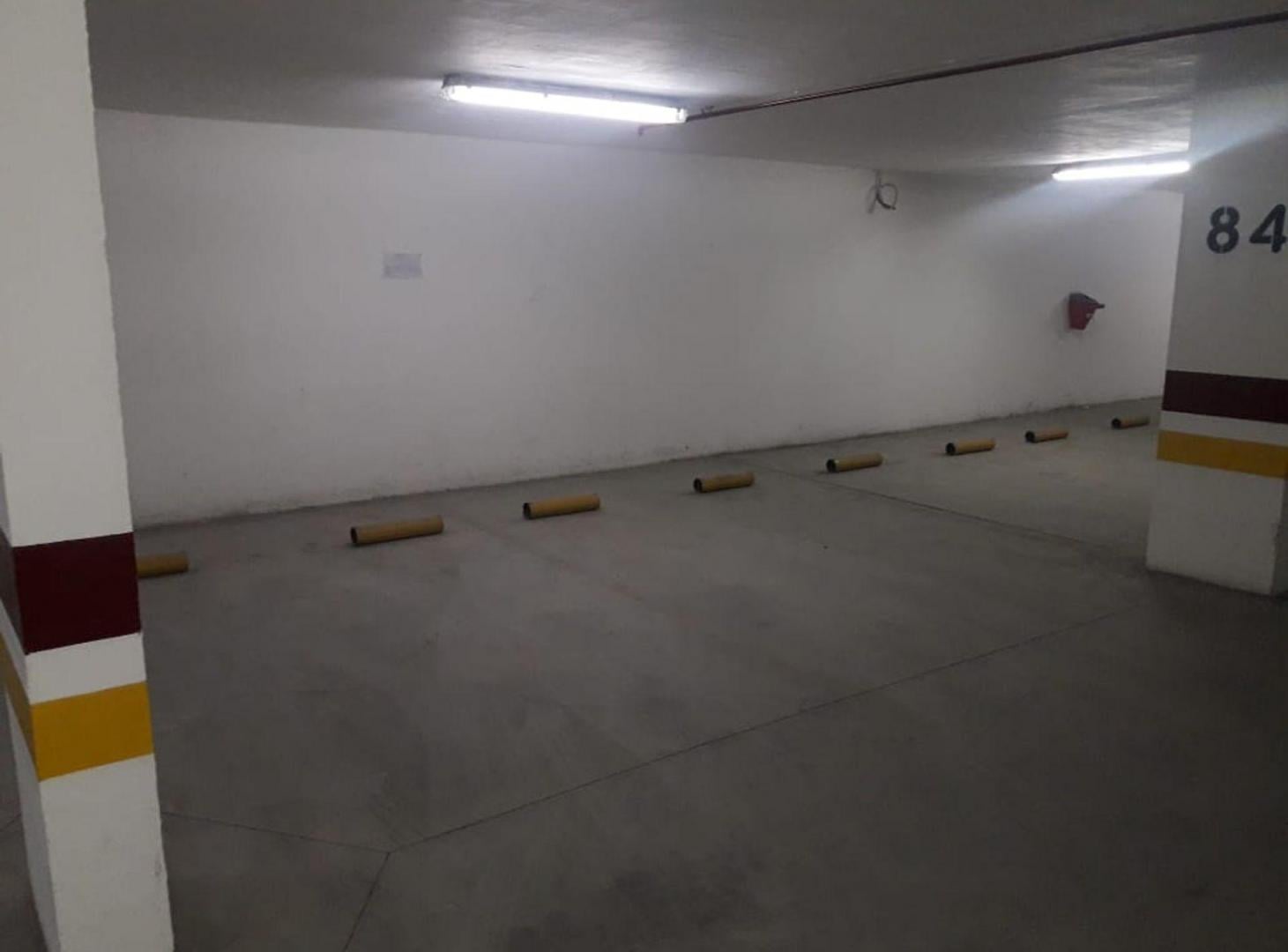 Foto de VENTA 3 COCHERAS EN CARLOS PAZ CADA UNA 10.000 USD, imagen 1