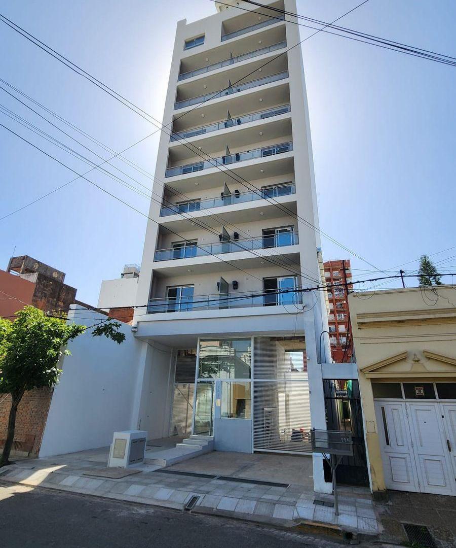 Se Vende Departamento de 1 Dormitorio a Estrenar en Centro Sur con Cochera - Ideal Inversión.