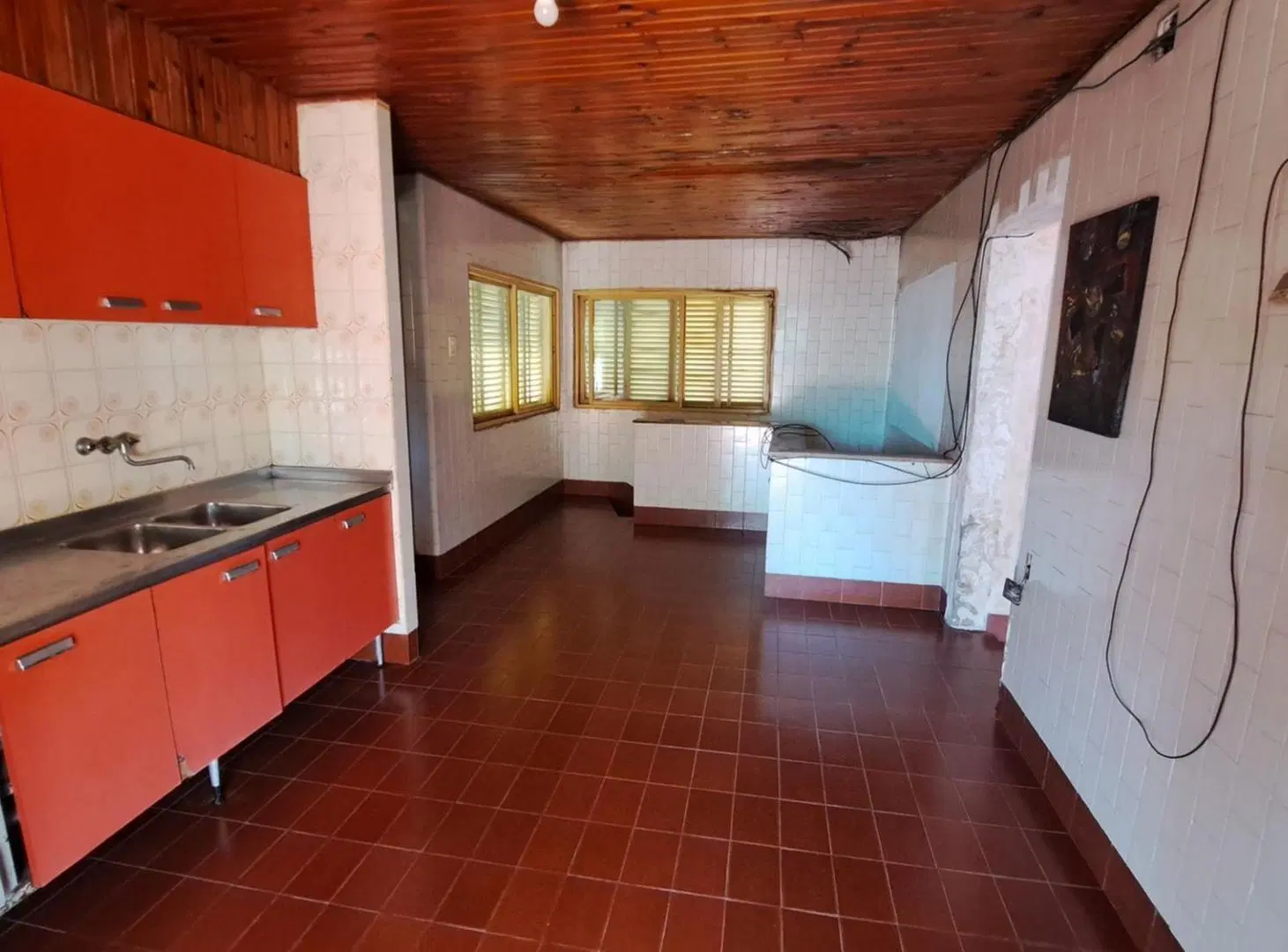 CASA A MODERNIZAR A METROS DE LA COSTANERA 5