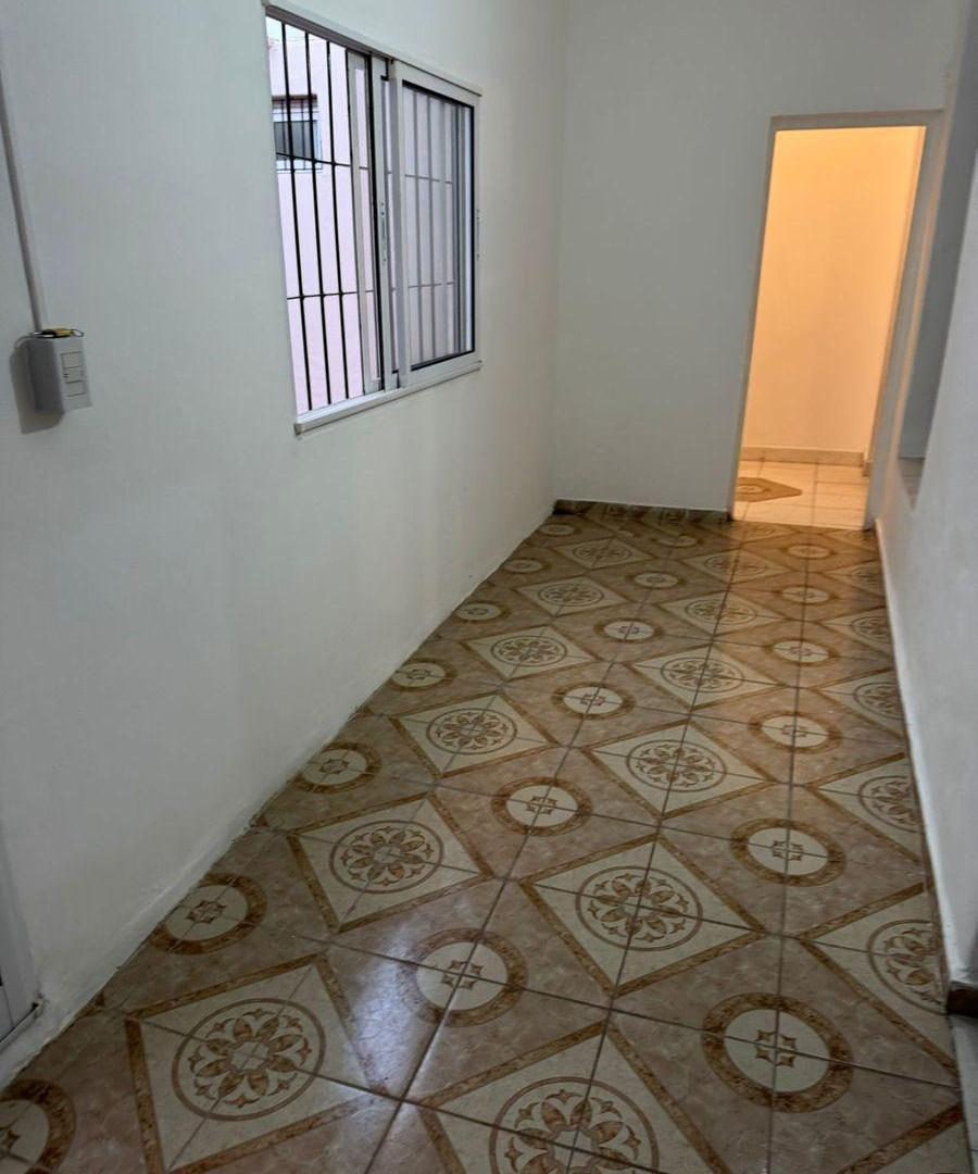 Foto de Casa de 2 dormitorios y cochera en alquiler, imagen 5
