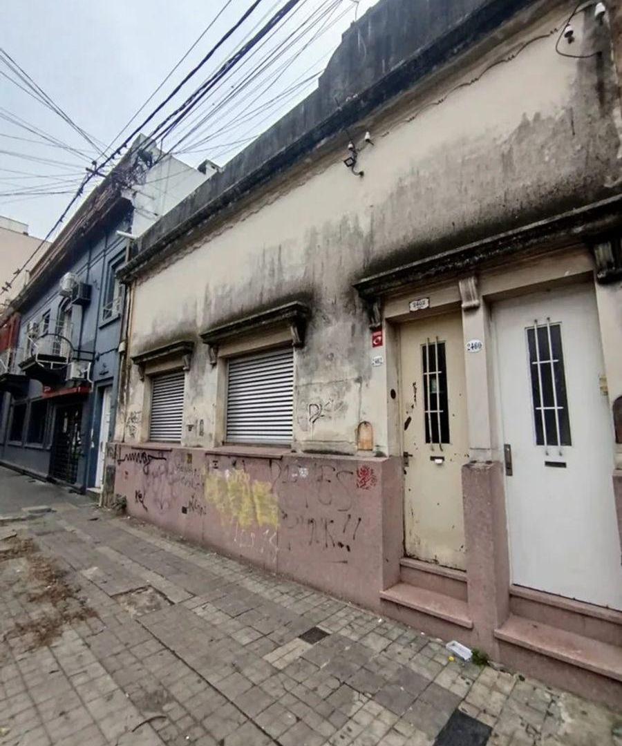 Foto de Venta de PH a refaccionar de 3 dormitorios y patio en pleno Recoleta, imagen 4