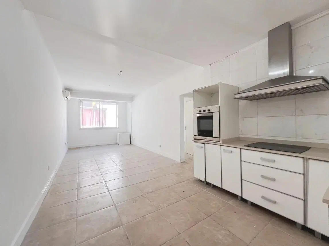 VENTA DPTO 2 AMB + COCHERA AVELLANEDA 5
