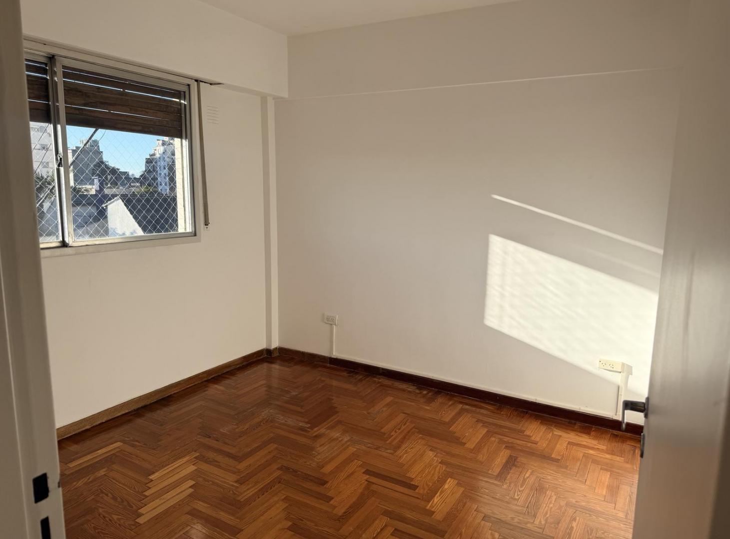 Foto de VENTA DEPARTAMENTO 3 AMBIENTES AVELLANEDA, imagen 5