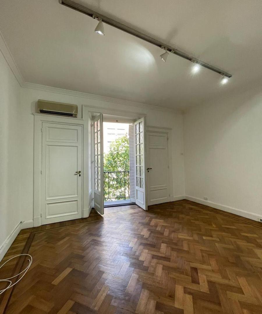 Departamento de 4 ambientes con 100m2 en venta en Recoleta