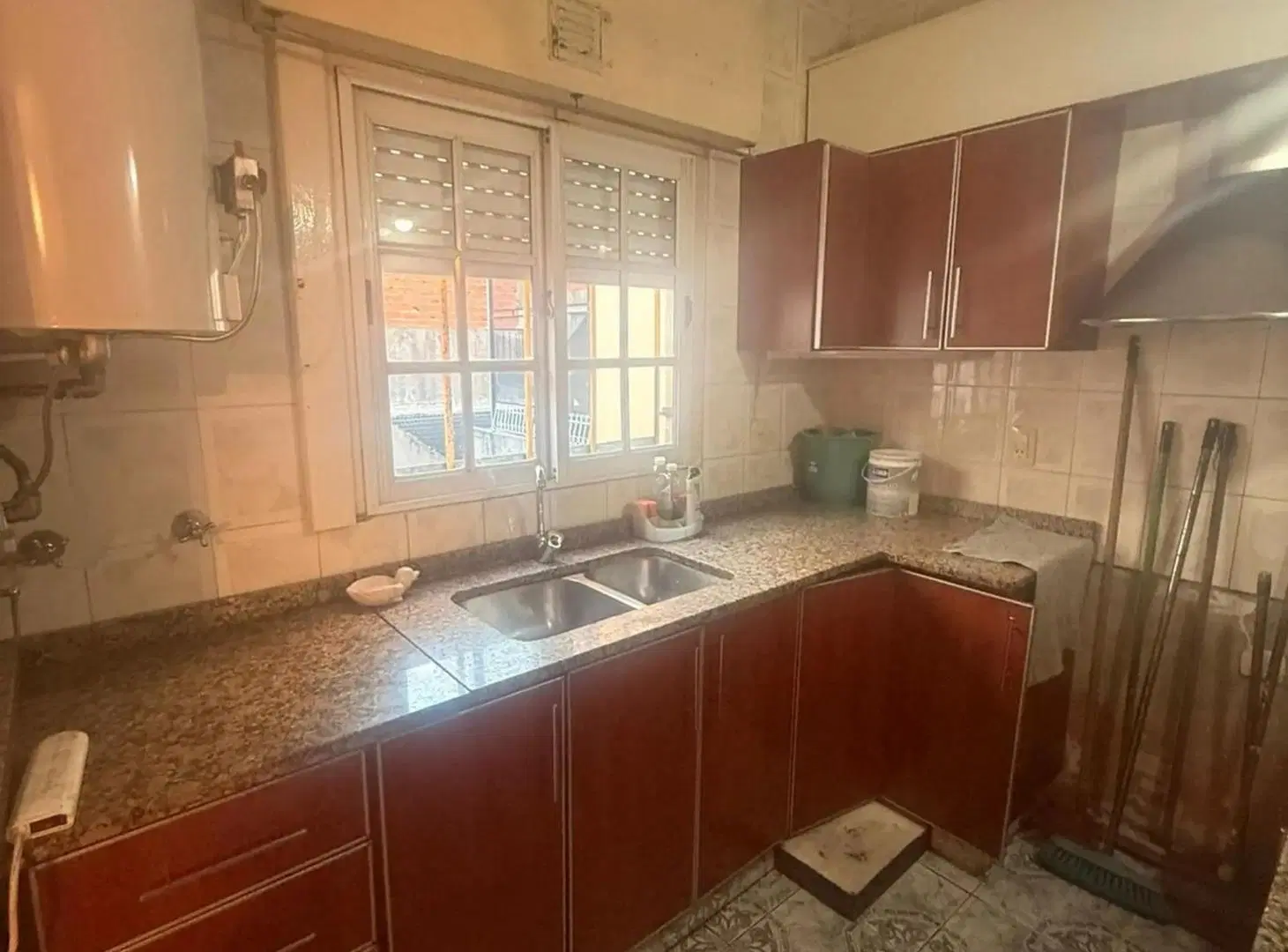 Departamento T/casa De 3 Amb En Primer Piso S/ Boulevard De Los Italianos A Metros De Av. Belgrano 3