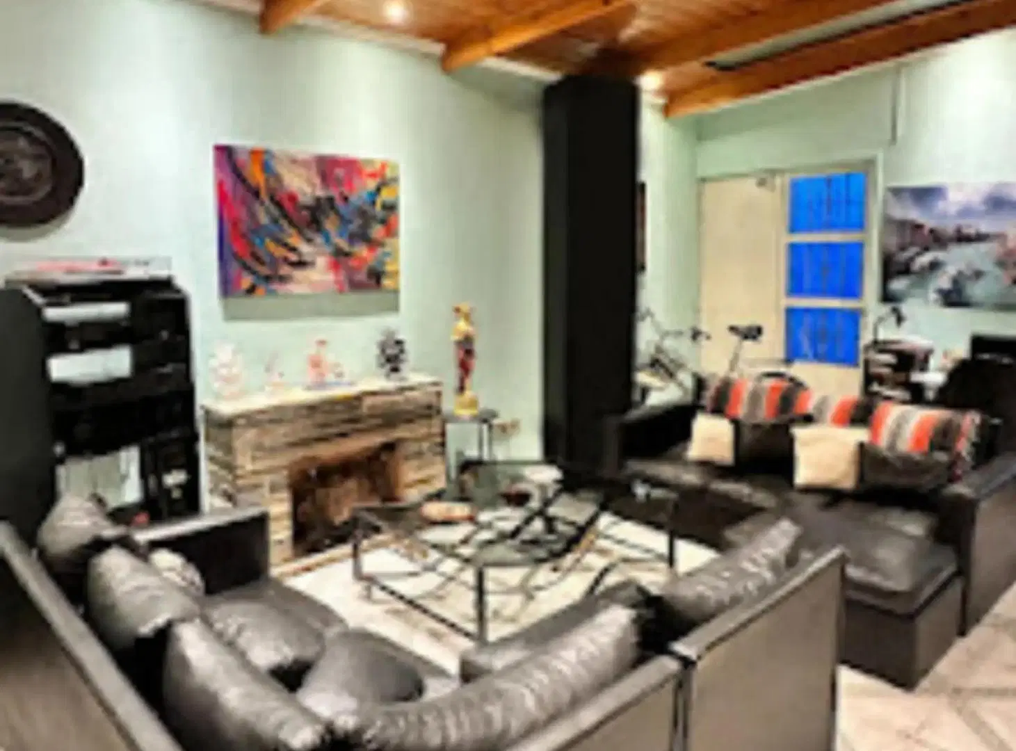 CASA CON FONDO LIBRE EN VENTA 2
