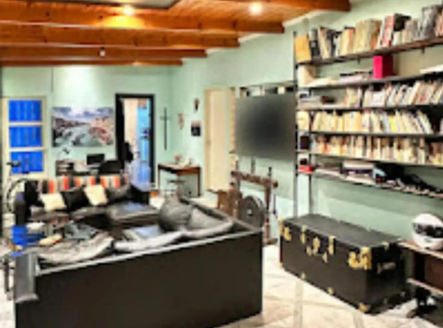 CASA CON FONDO LIBRE EN VENTA 1