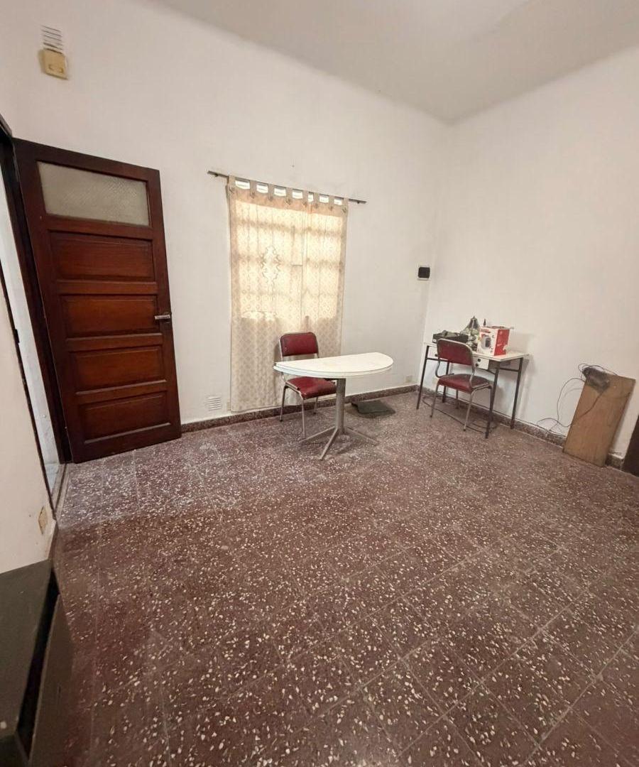 Foto de PH de 70 m² con 2 dormitorios en alquiler en Villa Dominico, imagen 1
