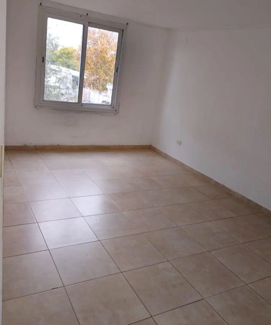 DUPLEX DE 3 AMBIENTES AL CFTE TODO LUZ 1