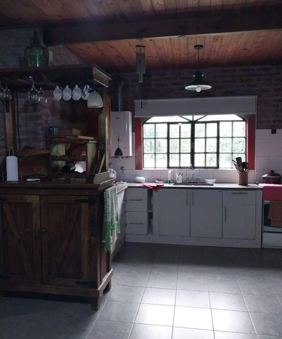 CASA QUINTA EN VENTA, PARA DISFRUTAR EL DÍA EN FAMILIA LLENA DE SOL, EN LA CIUDAD DE NUEVE DE JULIO 5