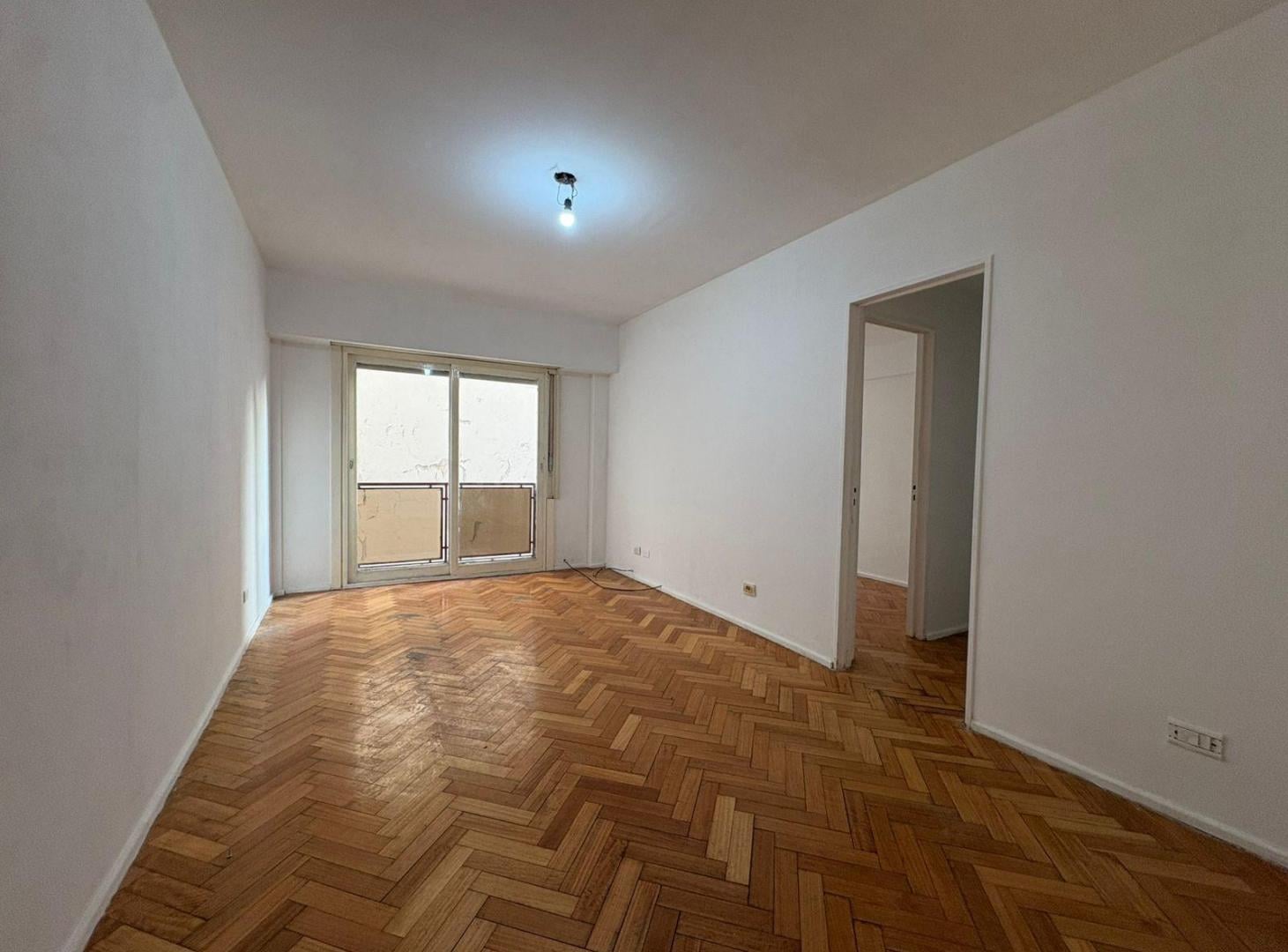 DEPARTAMENTO / OFICINA EN ALQUILER USO COMERCIAL LAS CAÑITAS