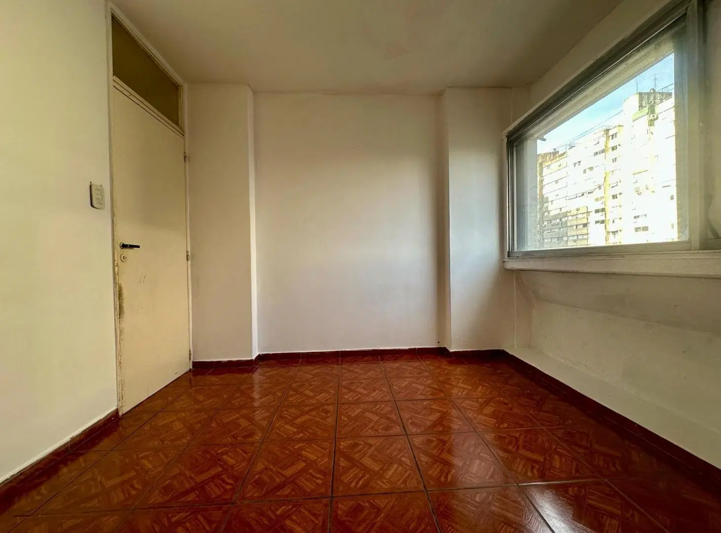 Alquiler departamento 3 ambientes al frente - Lugano 1y2 4