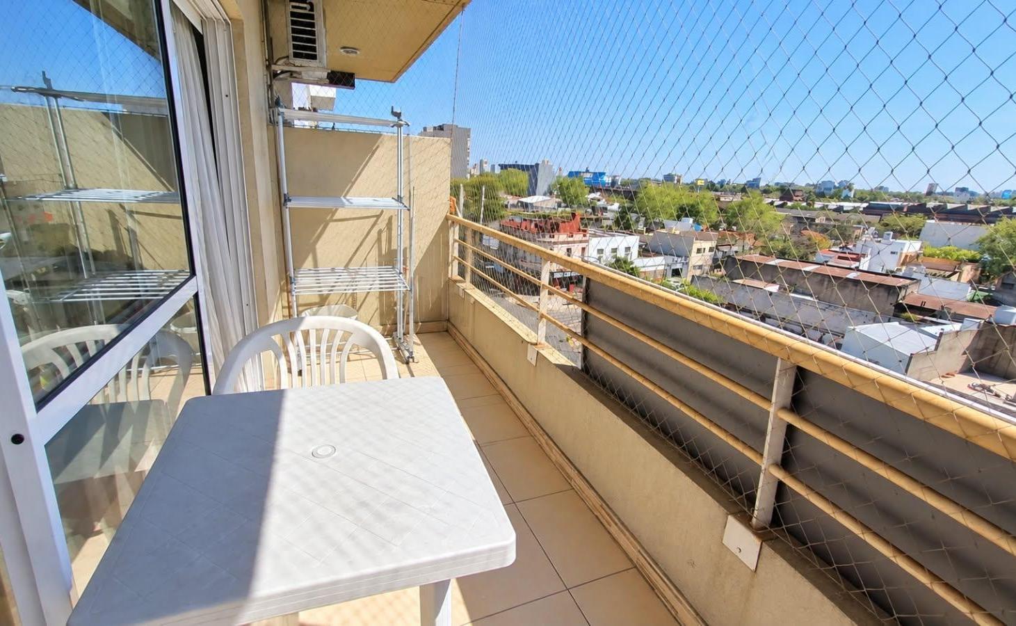 Foto de Venta monoambiente al frente con balcón - Liniers, imagen 5
