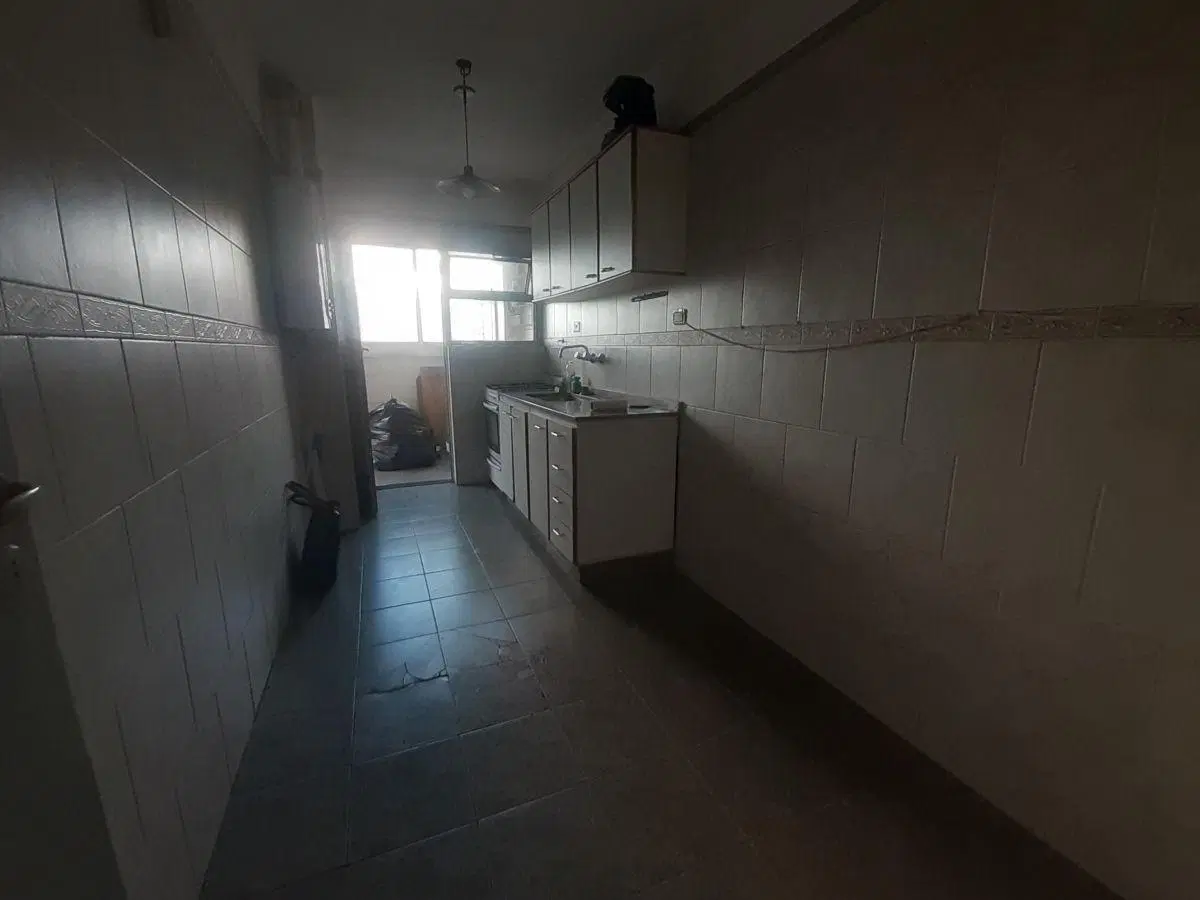 MUY LUMINOSO 4 AMBIENTES CON BALCÓN 5