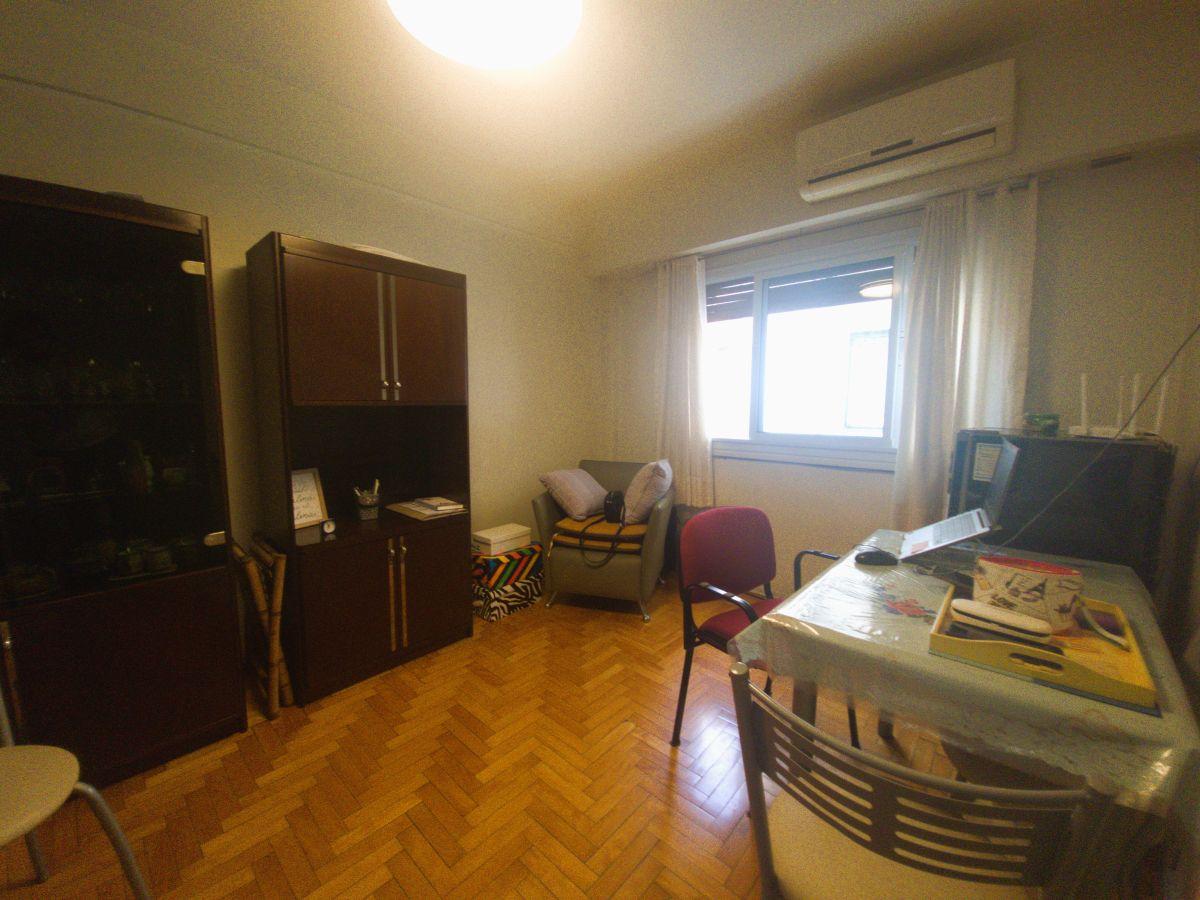 Foto de SE VENDE LUMINOSO 2 AMBIENTES EN BELGRANO, imagen 3