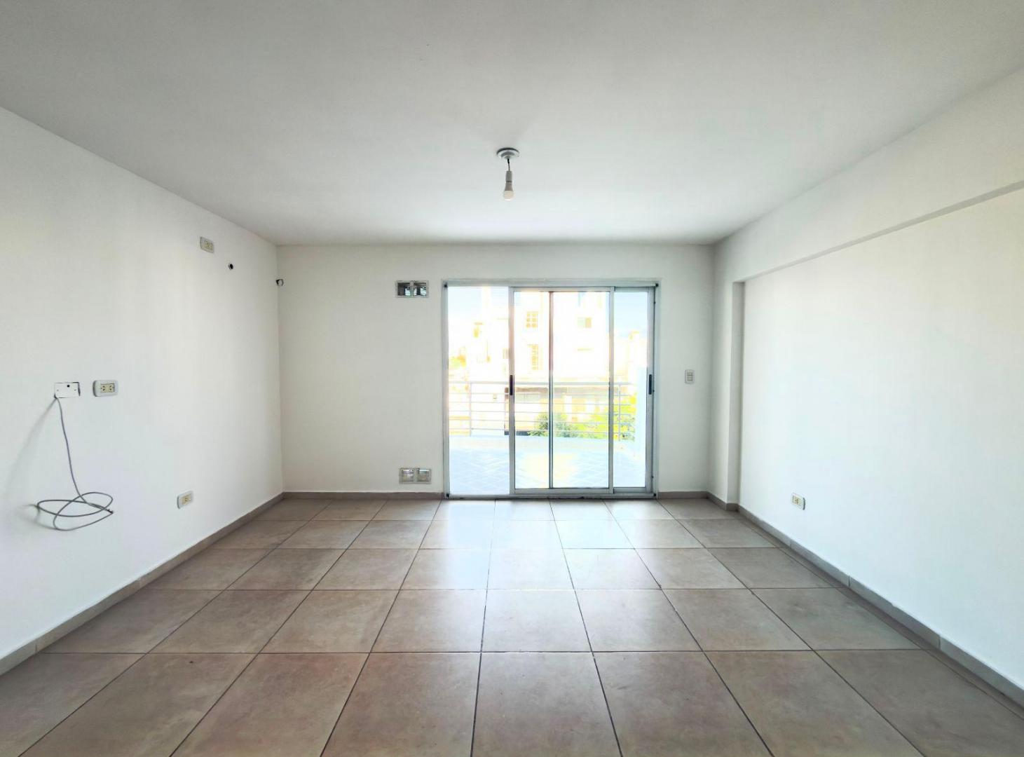 Foto de VENTA DEPARTAMENTO 2 DORM ALTO ALBERDI BALCON, imagen 3