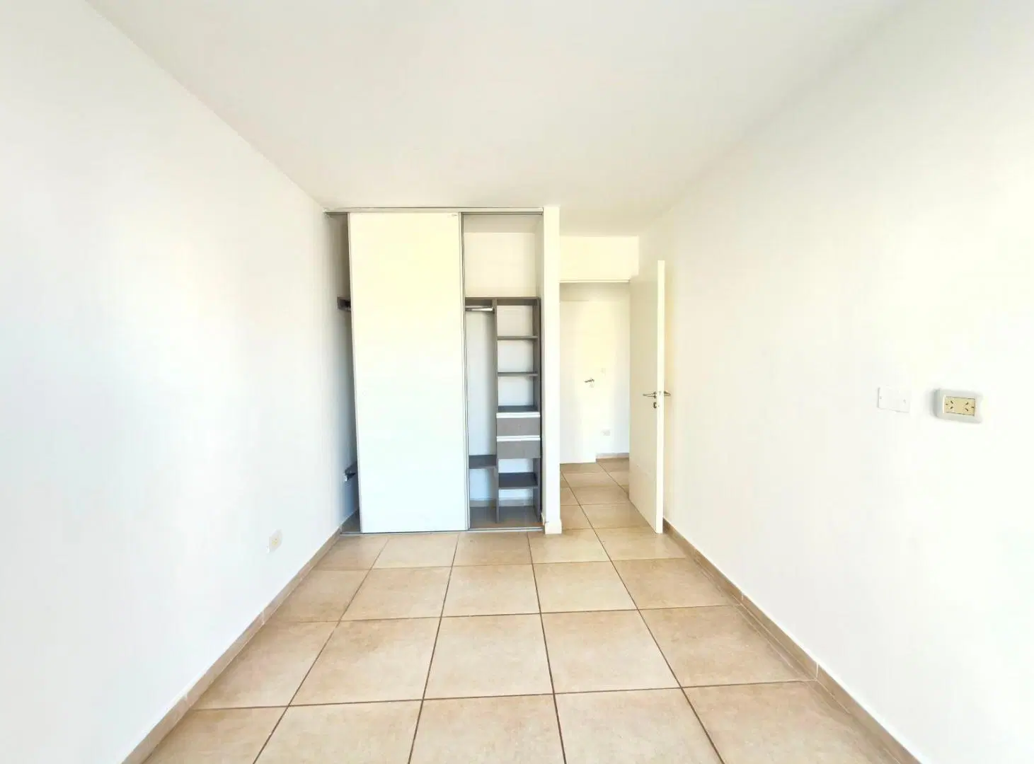 VENTA DEPARTAMENTO 2 DORM ALTO ALBERDI BALCON 4